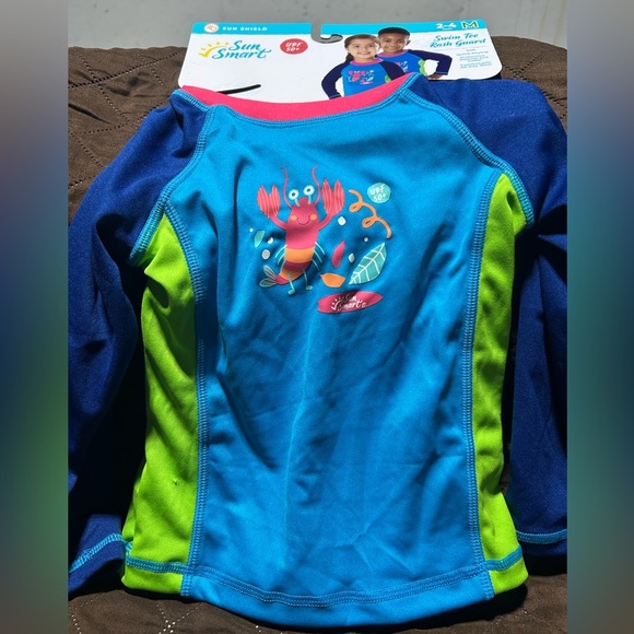 NWT-Kids Swim Tee Rash Guard - Blue and Green UPF 50+ - Picture 1 of 5